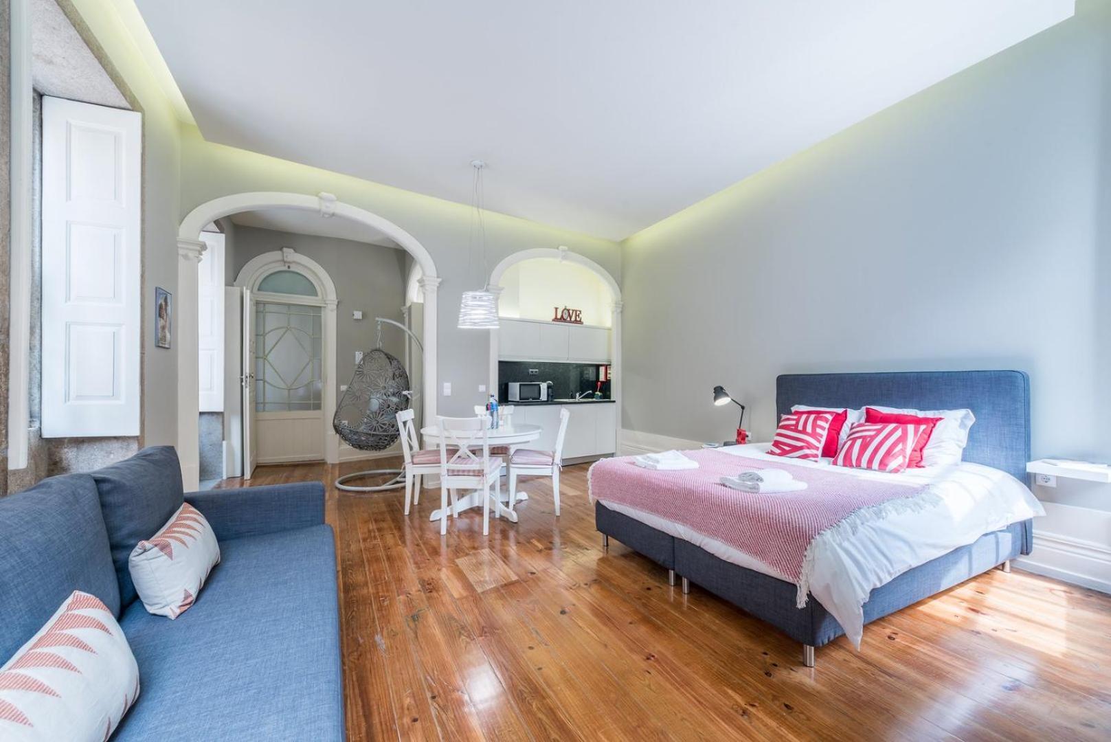 Guestready - Chic Retreat In The Heart Of Porto Apartment Exterior photo