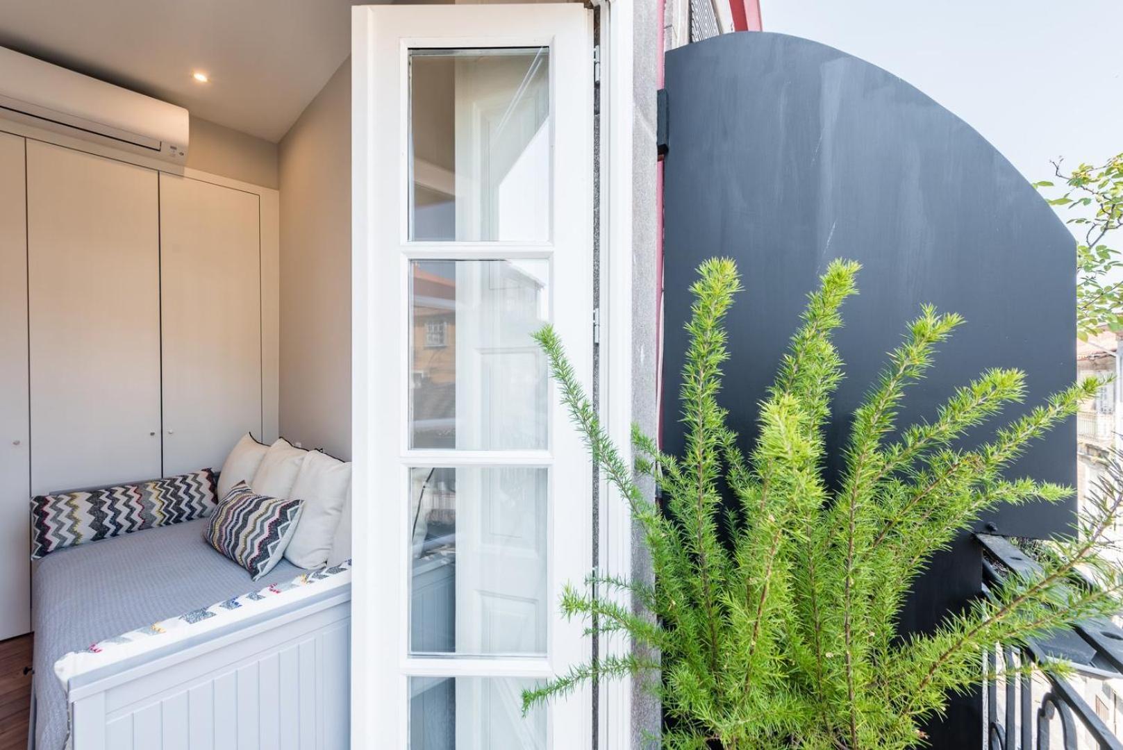 Guestready - Chic Retreat In The Heart Of Porto Apartment Exterior photo